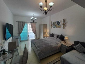 Diamond 2 Tower Marina Apartment